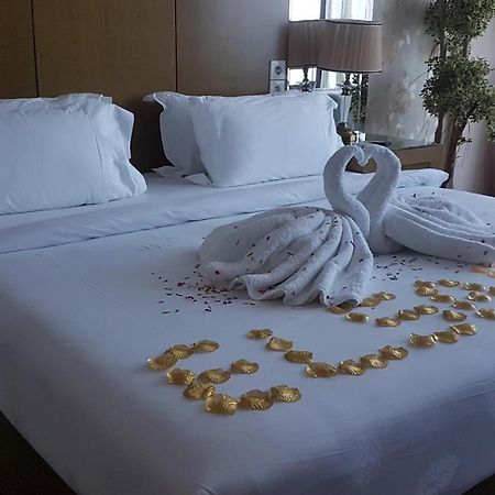 Edmond Hotel Μπραζαβίλ Εξωτερικό φωτογραφία