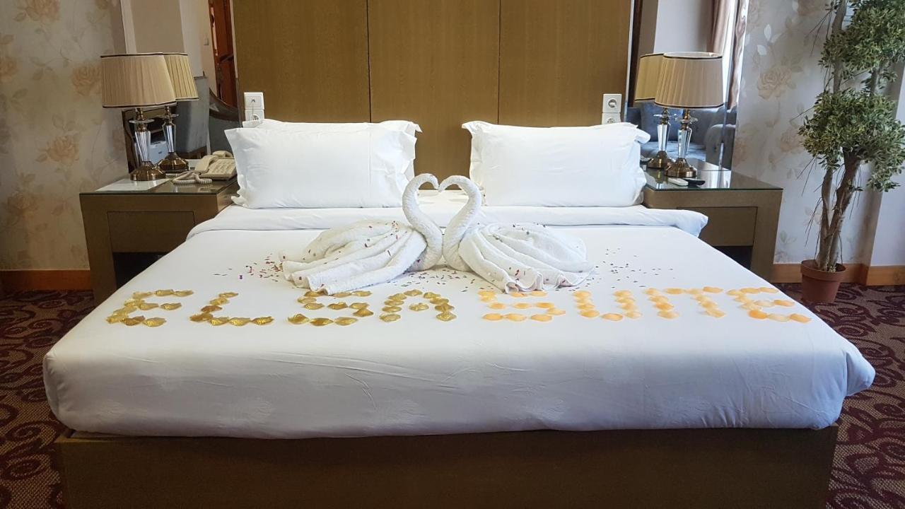 Edmond Hotel Μπραζαβίλ Εξωτερικό φωτογραφία