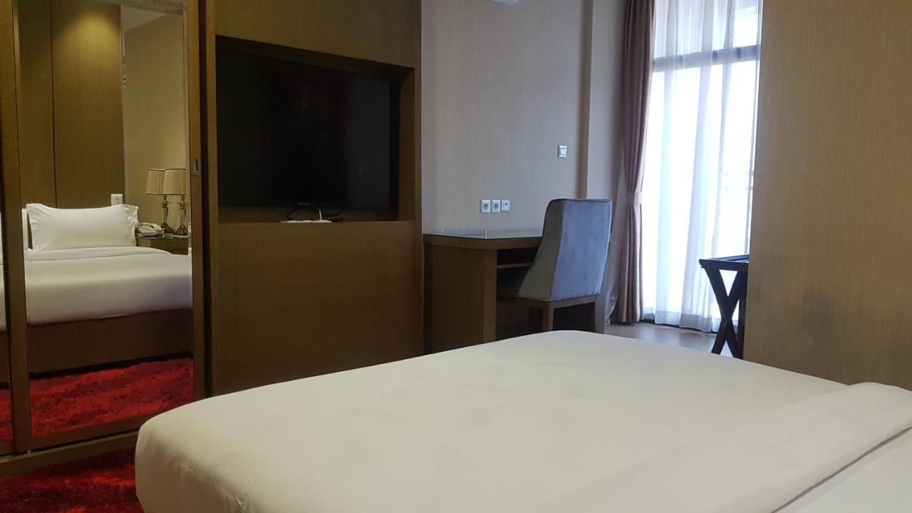 Edmond Hotel Μπραζαβίλ Εξωτερικό φωτογραφία