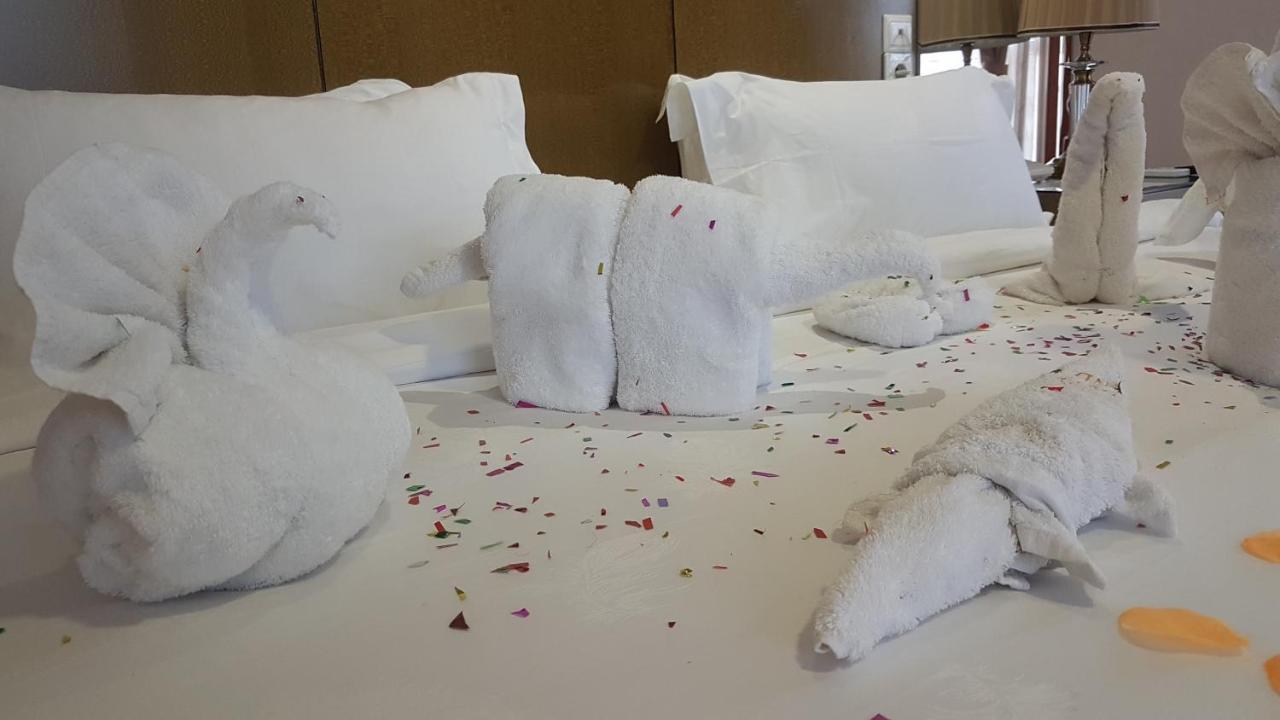 Edmond Hotel Μπραζαβίλ Εξωτερικό φωτογραφία